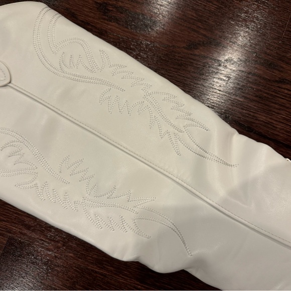 Cowboy Boots - Picture 9 of 14